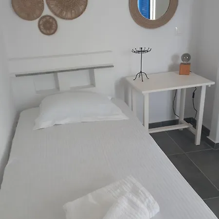 Lilian 1 Batsi (Andros)