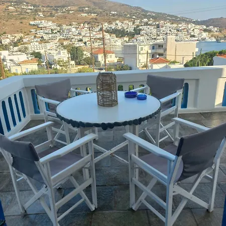 Lilian 1 Apartment Batsi (Andros)